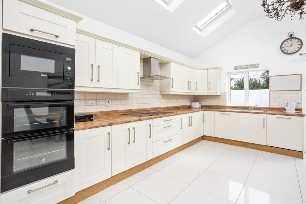 Celbridge House Villa Exterior photo